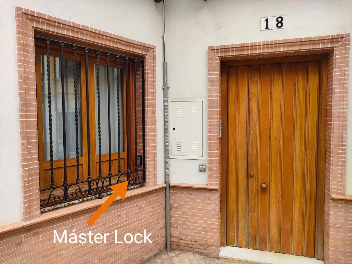 Descubrehome Postigo Inner Patio Sevilla Exterior foto
